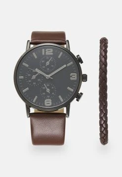 Prix Abordable Pier One SET - Montre montres et bijoux boucle ardillon homme -Promos Pier One Boutique b5bb67abc283462d8848f4f4cd6104f6