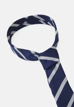 Rabais Pier One 2 PACK - Cravate cravates et accessoires de costume homme homme -Promos Pier One Boutique b6425e226d2241689b755ca6282b4798