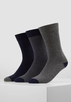 Pier One Produit de première qualité 5 PACK - Chaussettes sous-vêtements & chaussettes rayures homme 9 Pier One Produit de première qualité 5 PACK - Chaussettes sous-vêtements & chaussettes rayures homme -Promos Pier One Boutique b6c78759fa194ba3b495c086b8e71a51