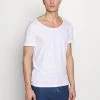 Plus Bas Prix De Vente Pier One T-shirt basique t-shirts encolure large ronde homme -Promos Pier One Boutique b764434f257f4462a0112523e5a4d304