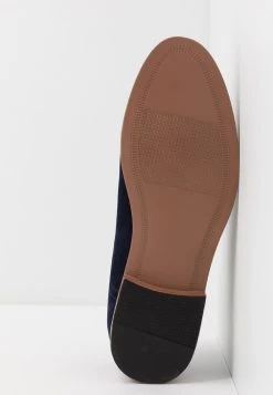 Bas Prix Pier One Derbies & Richelieus chaussures de ville rond homme -Promos Pier One Boutique bab9373c019f4b378f0d6e07e8f42d98