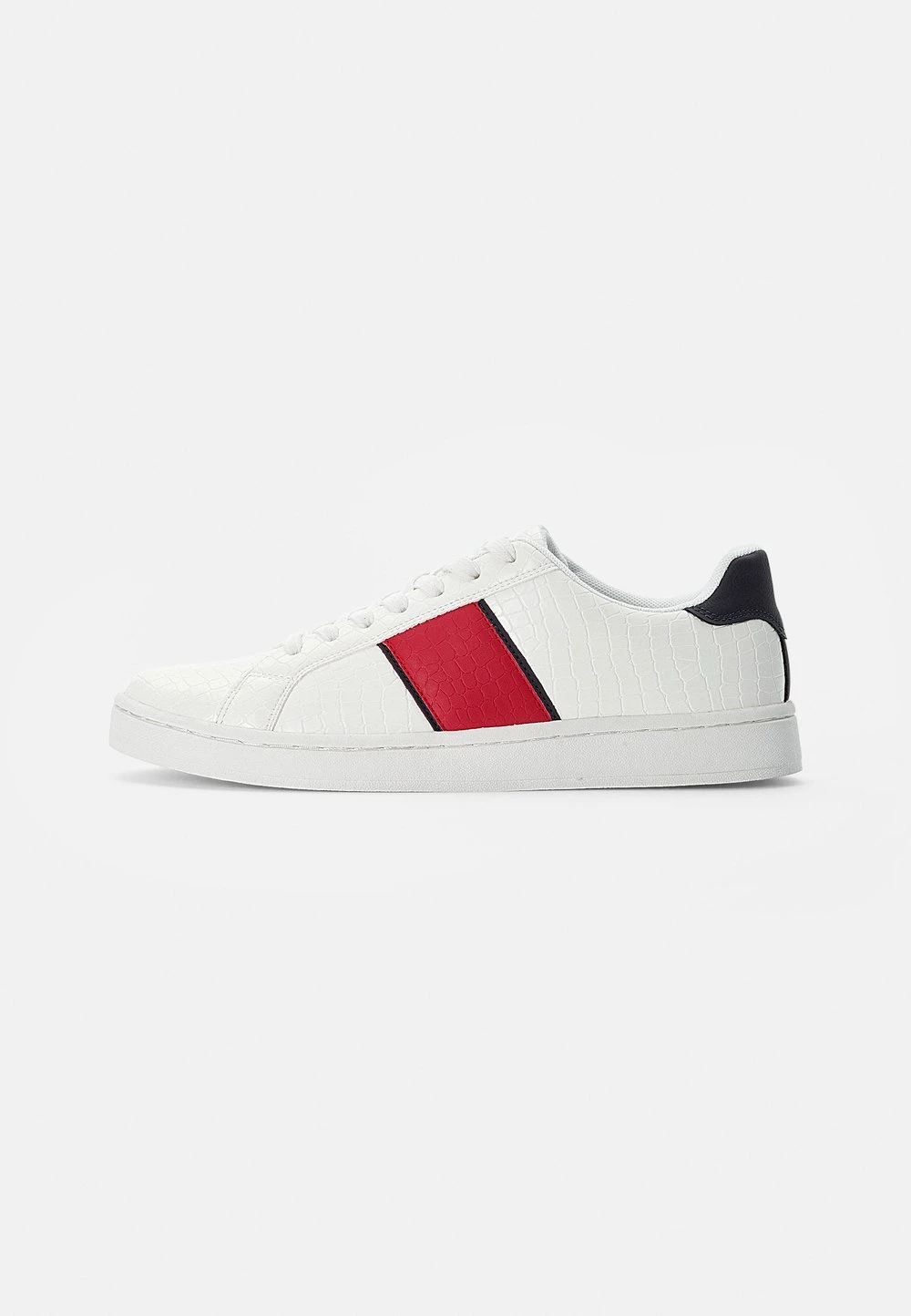 Pier One Baskets basses Prix Malin baskets & sneakers rond unisex 3 Pier One Baskets basses Prix Malin baskets & sneakers rond unisex
