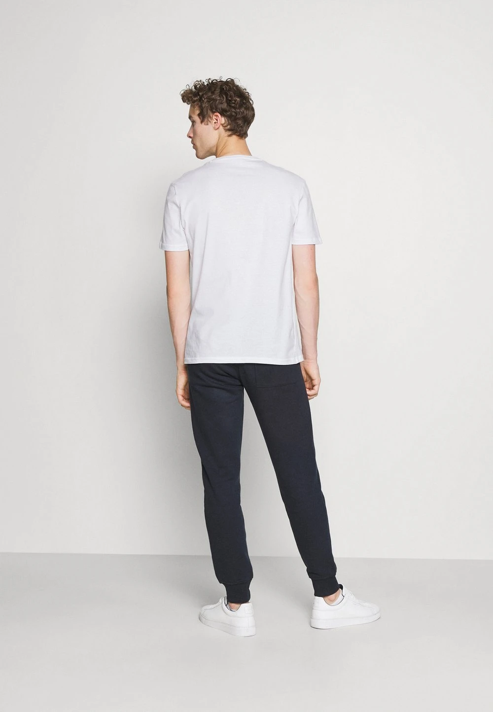 Prix Bradés Pier One T-shirt imprimé t-shirts col rond homme 5 Prix Bradés Pier One T-shirt imprimé t-shirts col rond homme – Image 3