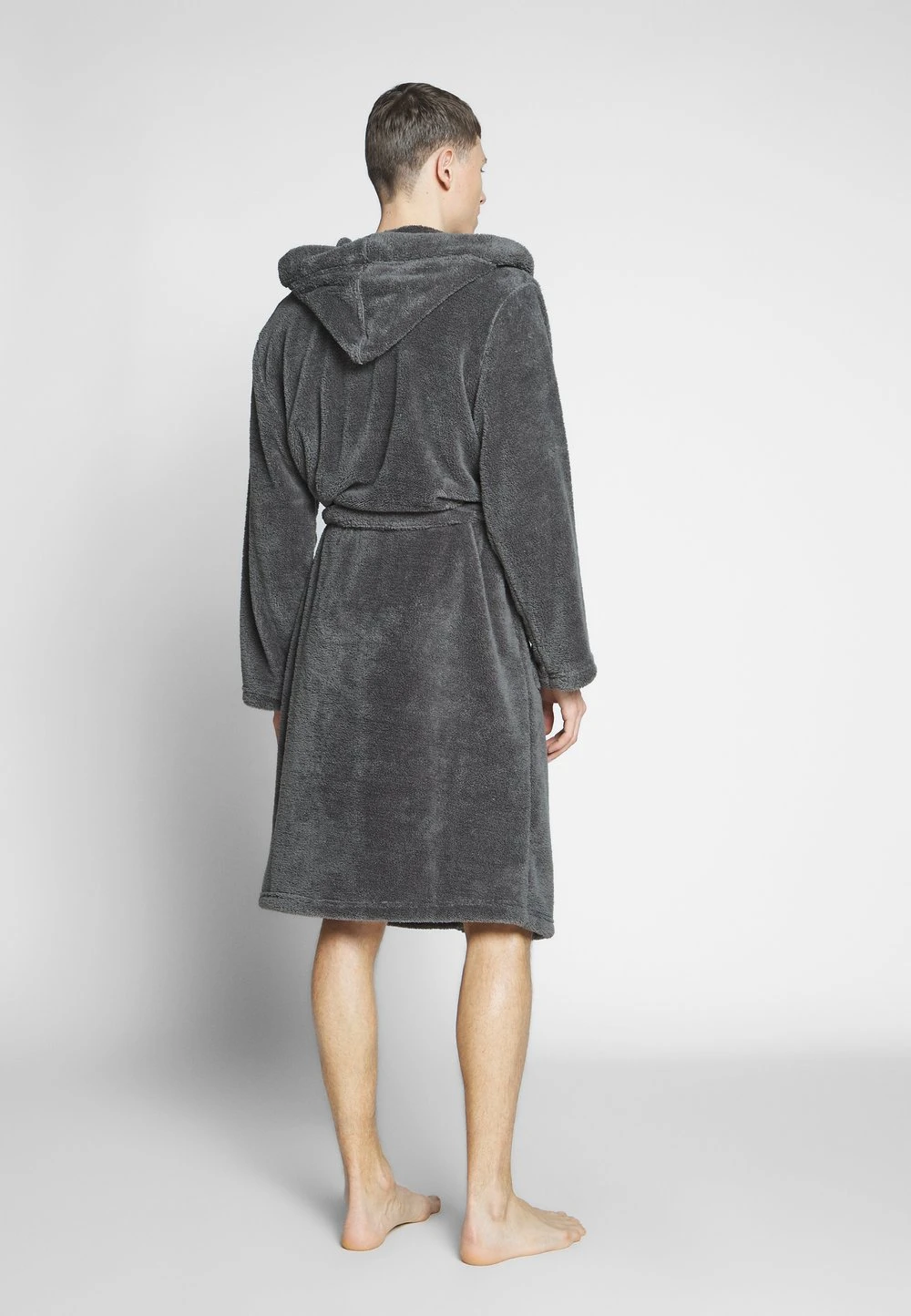 Prix Usine Pier One Peignoir sous-vêtements & chaussettes capuche homme 5 Prix Usine Pier One Peignoir sous-vêtements & chaussettes capuche homme – Image 3