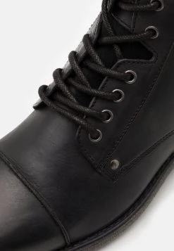 Prix Gelé Pier One Bottines à lacets boots et bottes rond homme -Promos Pier One Boutique c1998f376ebe4825bae60d7fbdd71087