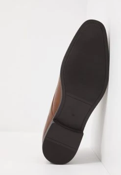 Prix Bradés Pier One Derbies & Richelieus derbies et richelieus carré homme 14 Prix Bradés Pier One Derbies & Richelieus derbies et richelieus carré homme -Promos Pier One Boutique c64c62fc519144dfb2cfc860b6e704f8