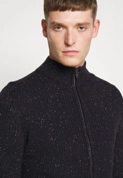 Pier One Prix Affortable Gilet pulls & gilets col officier homme -Promos Pier One Boutique c6944ce22b1645318c49c0e6e0bb1abe