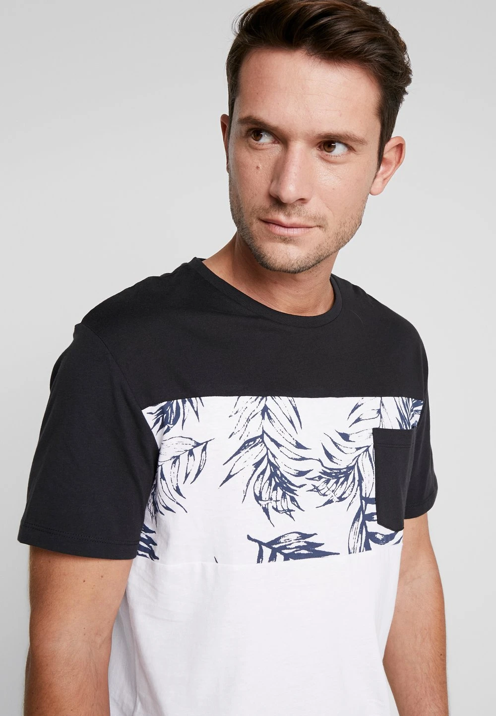 Assurance De l’Authenticité Pier One T-shirt imprimé t-shirts & polos col rond homme 6 Assurance De l’Authenticité Pier One T-shirt imprimé t-shirts & polos col rond homme – Image 4