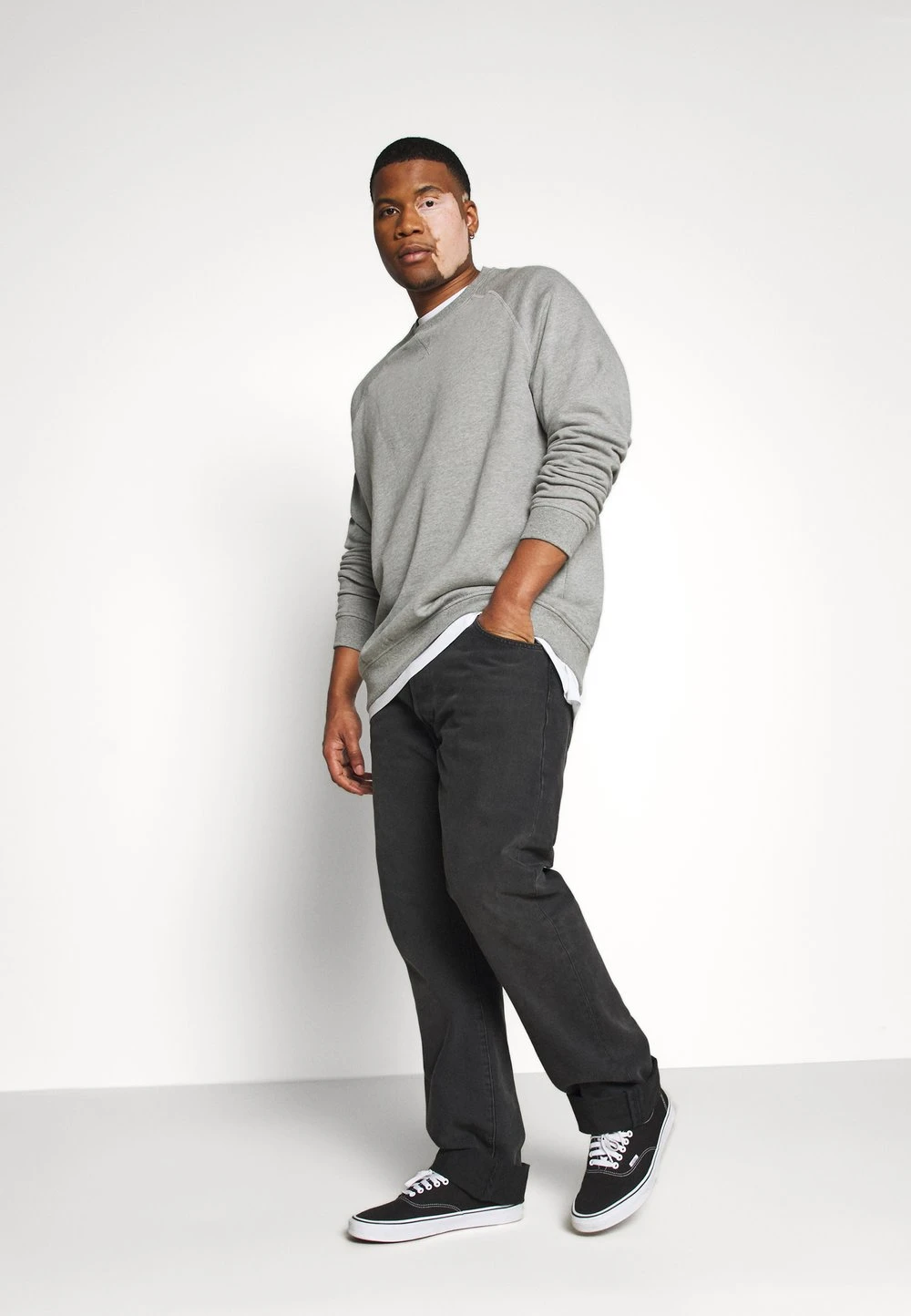 Prix Malin Pier One Sweatshirt pulls et gilets col rond homme 4 Prix Malin Pier One Sweatshirt pulls et gilets col rond homme – Image 2