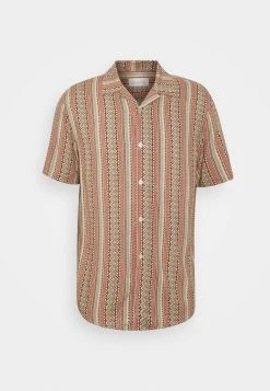 Pier One Chemise Qualité garantie 100% chemises col revers homme -Promos Pier One Boutique c9f8f3ca4eb045d6a2a82e9c9daaecf9
