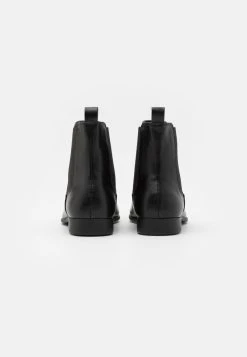 Pier One Bottines Prix Gelé bottes rond homme -Promos Pier One Boutique ca3a36f960be4f63adc481e7e48930c3