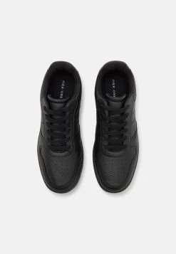 Prix Dynamité Pier One Baskets basses baskets & sneakers rond homme -Promos Pier One Boutique cc4cdbe3e6b94d9da72a1398389bf775