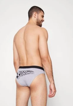 Prix Bradés Pier One Slip - blue/red/black sous-vêtements normale homme -Promos Pier One Boutique cc86720bac8b455a8737864c22c16ff1