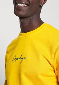 Pier One Prix Allégé Sweatshirt sweats & hoodies col rond homme 13 Pier One Prix Allégé Sweatshirt sweats & hoodies col rond homme -Promos Pier One Boutique ce8d631e7f434328a33c3cb28c2152fa