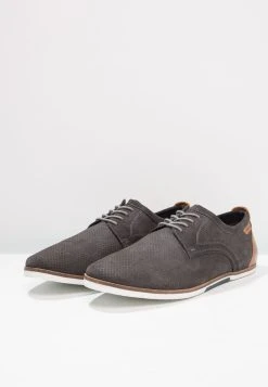 Pier One Chaussures à lacets Prix Sacrifiés derbies et richelieus rond homme -Promos Pier One Boutique d1eedccf14194e1da380c6b9f37a4c56