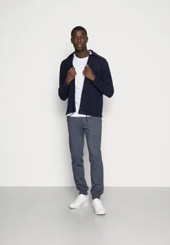 Meilleur Prix Garanti Pier One 3 PACK - T-shirt basique t-shirts col rond homme