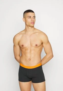 Pier One 5 PACK - Shorty Qualité Fiable sous-vêtements & chaussettes normale homme -Promos Pier One Boutique d2b74bcb6e86462088c5b59b5e5ec3c2