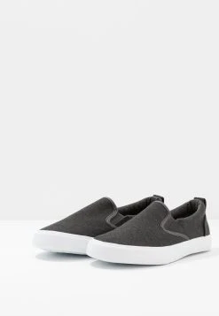 Pier One UNISEX - Mocassins Soldes En Ligne mocassins et loafers rond -Promos Pier One Boutique d38736995f0d41d59b99c027ce61956d