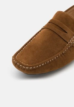 Prix Exclusifs Pier One Mocassins chaussures basses rond homme 14 Prix Exclusifs Pier One Mocassins chaussures basses rond homme -Promos Pier One Boutique d7c6ba60fa62417db89f6a1f7f0c51ec