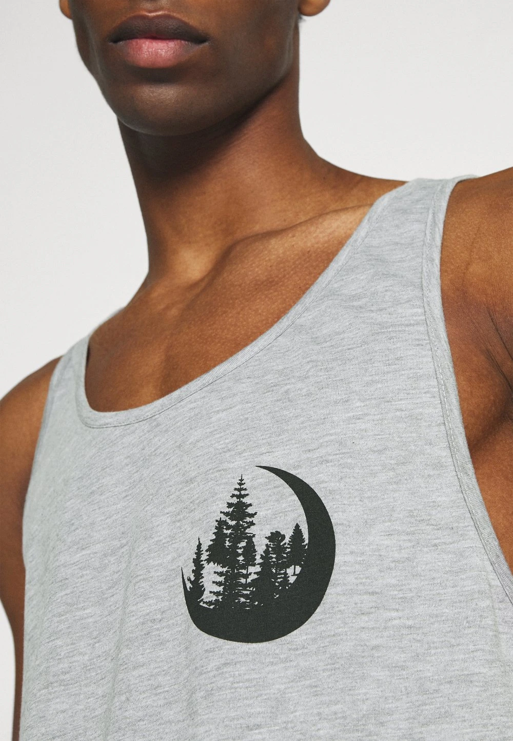 Pier One Débardeur Prix Dégriffé t-shirts encolure large ronde homme 8 Pier One Débardeur Prix Dégriffé t-shirts encolure large ronde homme – Image 6