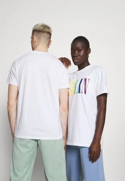 Pier One PRIDE - T-shirt imprimé Soldes t-shirts col rond homme -Promos Pier One Boutique d88aeb9ecedd4ac79718b90433a49aef