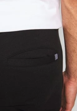 Bonne Qualité Pier One Short shorts normale homme 16 Bonne Qualité Pier One Short shorts normale homme -Promos Pier One Boutique d9c38504bf974f2383216567a4f1e88e