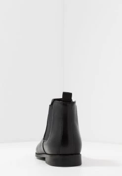 Vendre Pier One Bottines boots et bottes rond homme 11 Vendre Pier One Bottines boots et bottes rond homme -Promos Pier One Boutique db8ee0a9254e4eb692c9dc058dc63c80