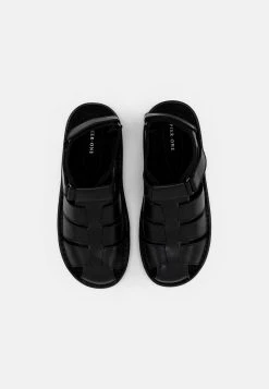 Pier One Sandales Prix Imbattable rond homme 12 Pier One Sandales Prix Imbattable rond homme -Promos Pier One Boutique de31f8b3fefb4eb089d912be8806df8b