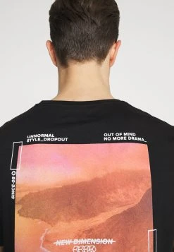 Pier One T-shirt imprimé Prix Malin t-shirts col rond homme 14 Pier One T-shirt imprimé Prix Malin t-shirts col rond homme -Promos Pier One Boutique e0d784ce30f34237b4877b35e3c71562