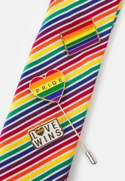 Prix Dégriffé Pier One PRIDE RAINBOW PINS SET - Cravate cravates et nœuds papillon multicolore homme -Promos Pier One Boutique e1ab67e623df42319114c4c614c9166b