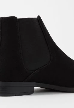 Prix Cassé Pier One Bottines bottes rond homme -Promos Pier One Boutique e23c8df238ec401a82bad03c98898dab