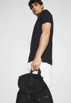 Pier One Prix Dynamité Polo t-shirts col polo homme 13 Pier One Prix Dynamité Polo t-shirts col polo homme -Promos Pier One Boutique e40c3b2ca4fb4de09d44cc2f13d8db7d