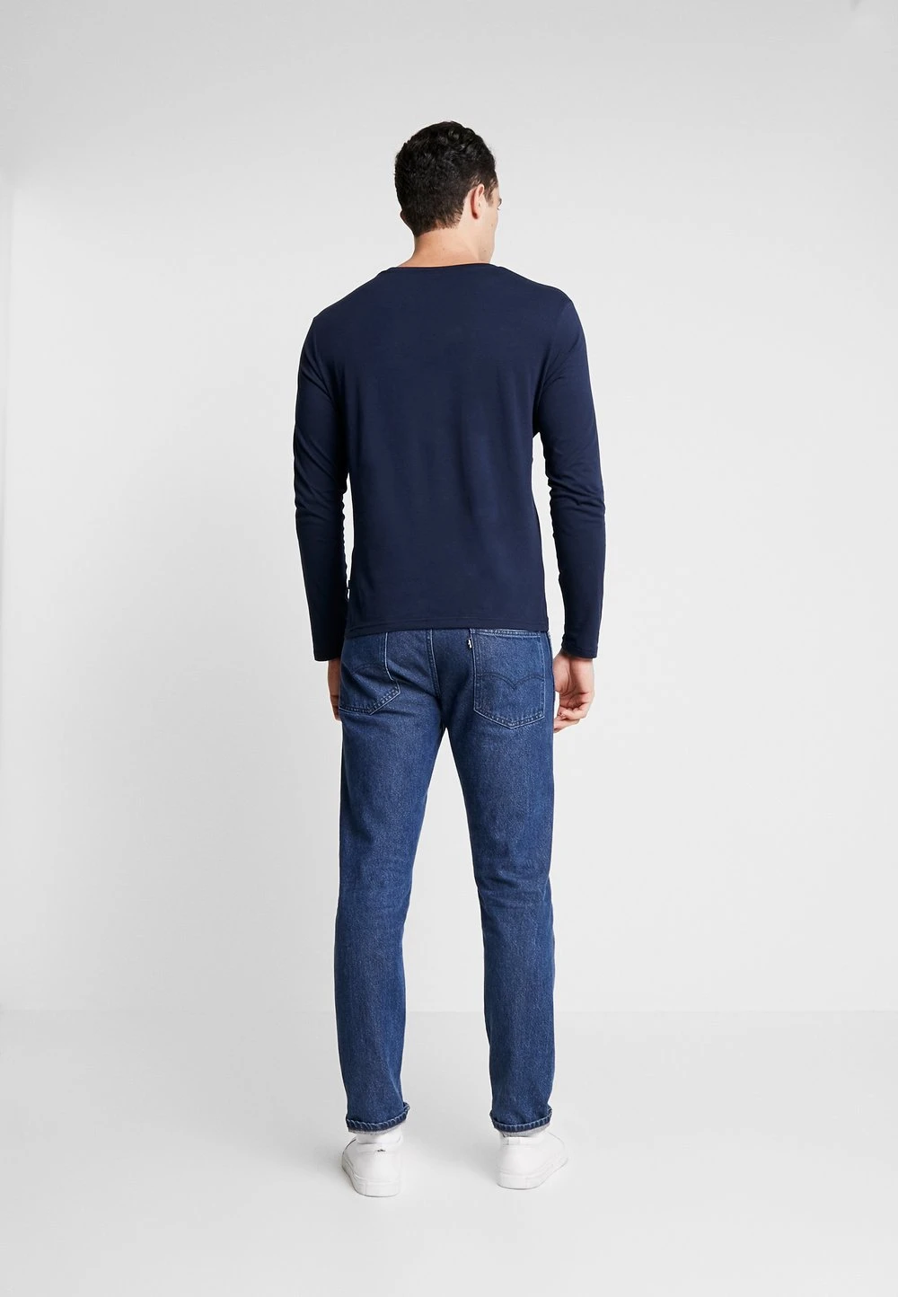 Qualité Excellente Pier One T-shirt à manches longues t-shirts col rond homme 5 Qualité Excellente Pier One T-shirt à manches longues t-shirts col rond homme – Image 3