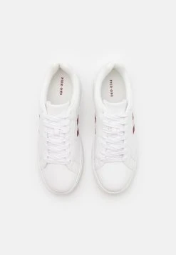 Pier One Rabais UNISEX - Baskets basses baskets & sneakers rond -Promos Pier One Boutique e690d3e7388141a69c23fdaf2726ffd5