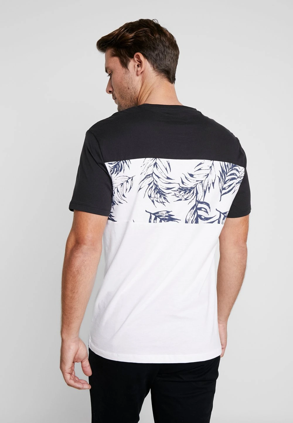 Assurance De l’Authenticité Pier One T-shirt imprimé t-shirts & polos col rond homme 5 Assurance De l’Authenticité Pier One T-shirt imprimé t-shirts & polos col rond homme – Image 3