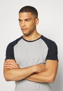 Prix Affortable Pier One T-shirt basique t-shirts & polos col rond homme -Promos Pier One Boutique e6cd1455f6f741b9be95cab8d570cff4