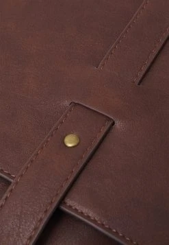 Pier One Prix Réduit Sac bandoulière sacs compartiment pour téléphone portable unisex -Promos Pier One Boutique ec2b819ef22944108a418f7909cfa2b6