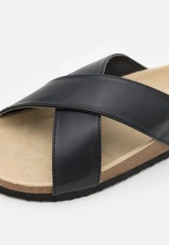 Pier One Prix Légers UNISEX - Chaussons sandales ouvert -Promos Pier One Boutique ec9571e080a34600a4b02d50b363b3c1