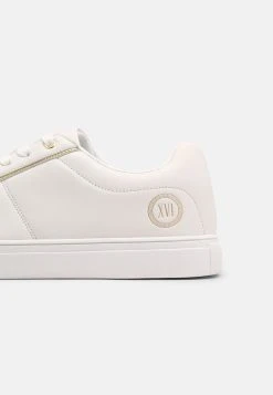 Vendre Pier One Baskets basses sneakers rond homme -Promos Pier One Boutique eef07d602d734e7792b52d7aaef5b36a