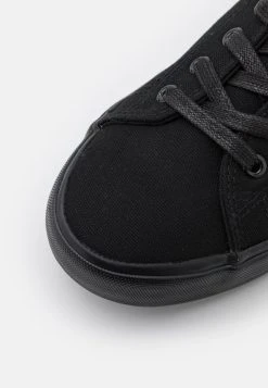 Pier One UNISEX - Baskets basses Prix Affortable baskets & sneakers rond -Promos Pier One Boutique ef1a7415707d4ca0abe6d026820cbd2b