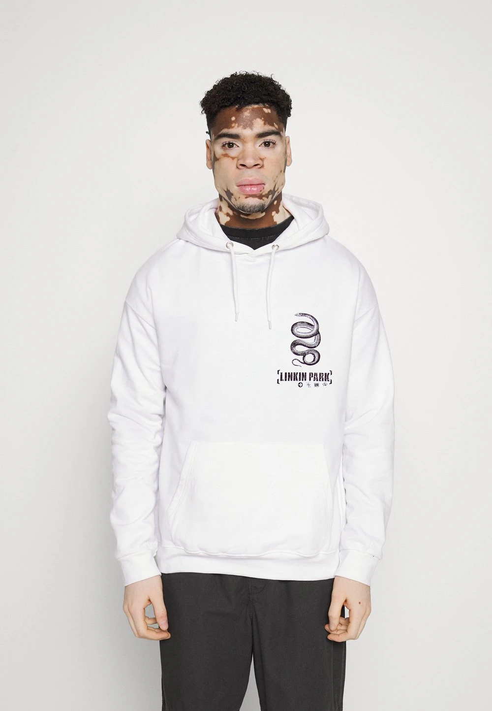 Pier One En promotion LINKIN PARK HOODIE UNISEX - Sweat à capuche sweats & hoodies 5 Pier One En promotion LINKIN PARK HOODIE UNISEX - Sweat à capuche sweats & hoodies – Image 3