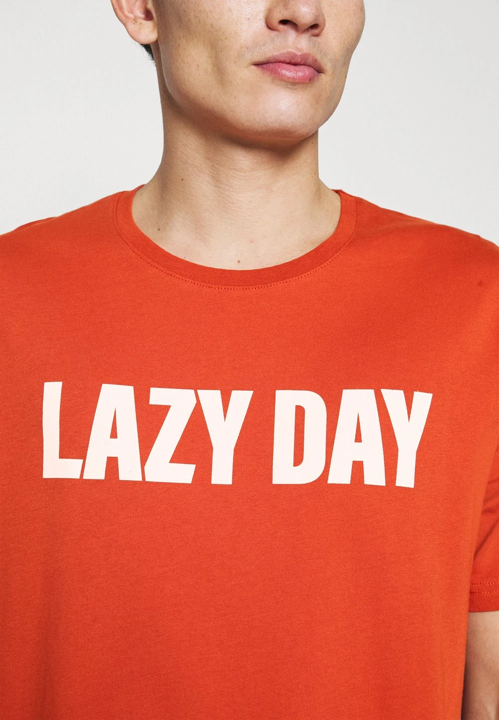 Pier One Haut de pyjama Bon Rapport Coût-Efficacité pyjamas col rond homme 7 Pier One Haut de pyjama Bon Rapport Coût-Efficacité pyjamas col rond homme – Image 5