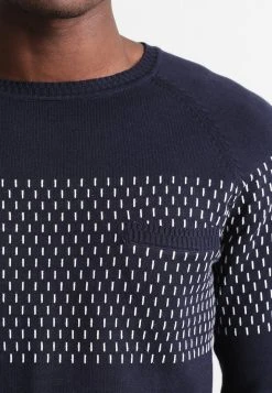 Pier One Pullover Prix d’Amis pulls et gilets col rond homme 11 Pier One Pullover Prix d’Amis pulls et gilets col rond homme -Promos Pier One Boutique f31e4169b4c54cba9cbb2d557da56e97