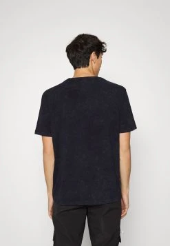 Haute Qualité Pier One BOWIE TEE - T-shirt imprimé t-shirts col rond homme 11 Haute Qualité Pier One BOWIE TEE - T-shirt imprimé t-shirts col rond homme -Promos Pier One Boutique f36811b595eb491d82221fa9f9bb8fa3