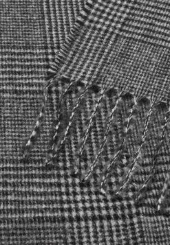 Pier One UNISEX - Écharpe Bon Rapport Coût-Efficacité foulards et écharpes carreaux -Promos Pier One Boutique f38c44b8d7bd4832ad2f7ede292ea402