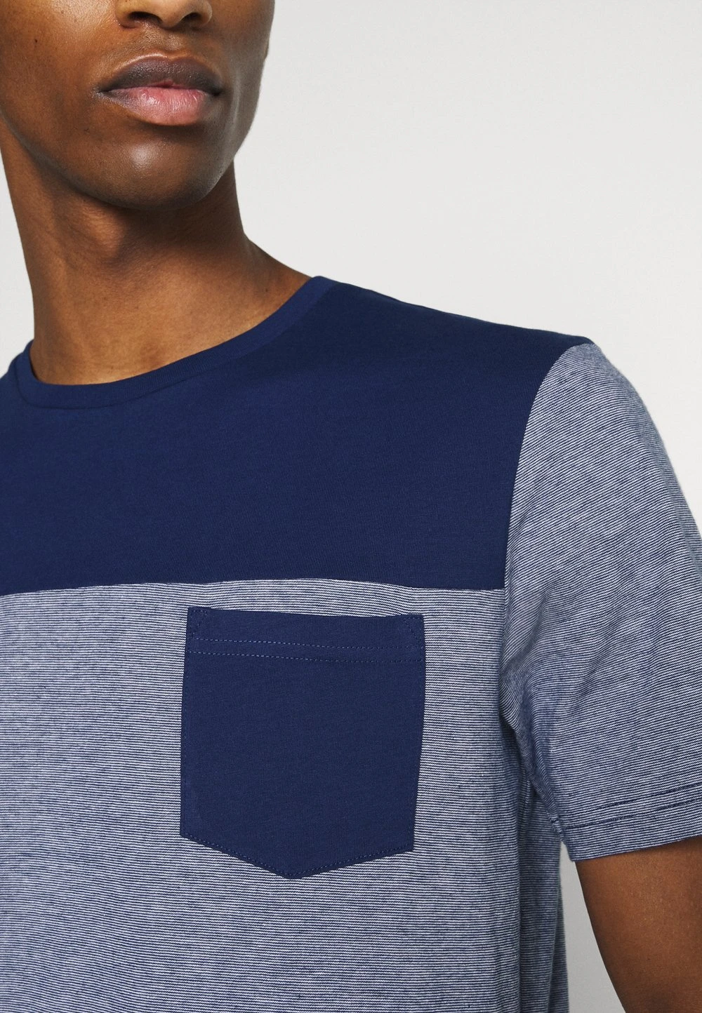 Première Qualité Pier One T-shirt imprimé t-shirts col rond homme 7 Première Qualité Pier One T-shirt imprimé t-shirts col rond homme – Image 5