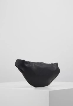 Prix Refroidis Pier One UNISEX - Sac banane sacs fermeture éclair 10 Prix Refroidis Pier One UNISEX - Sac banane sacs fermeture éclair -Promos Pier One Boutique f7a3e5554cc34aed986bddfaf84ca8df