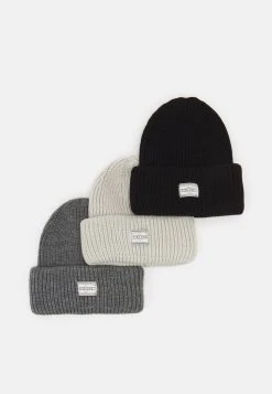 Pier One 3 PACK UNISEX - Bonnet Qualité garantie 100% casquettes, bonnets et chapeaux chiné -Promos Pier One Boutique f7e664873d7a4e8981097777ebd53a69 2