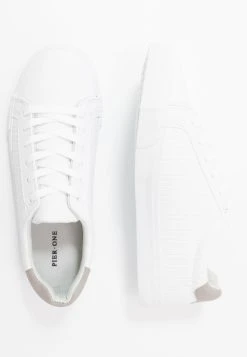 Pier One Prix Ourlé UNISEX - Baskets basses baskets & sneakers rond -Promos Pier One Boutique f8a70170758748cabfbe10ec7317fe2a