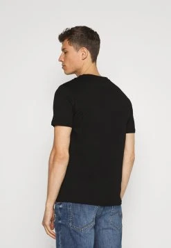 Pier One Prix Légers T-shirt imprimé t-shirts col rond homme -Promos Pier One Boutique f8b0cfca7fbe4824bb2a704711a1bbcf